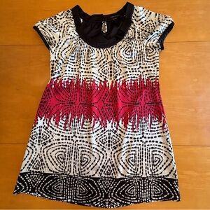BCBGMaxAzria M black red white, mini relaxed fit shift short sleeve dress